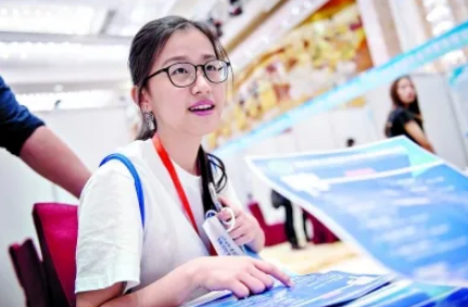 我校组织师生家长开展消防安全知识线上培训活动！