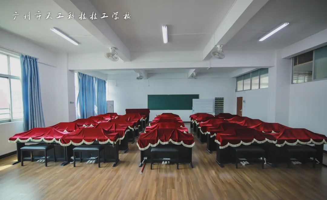 93ecf669be1c5cda7da4a0066f5760c.png